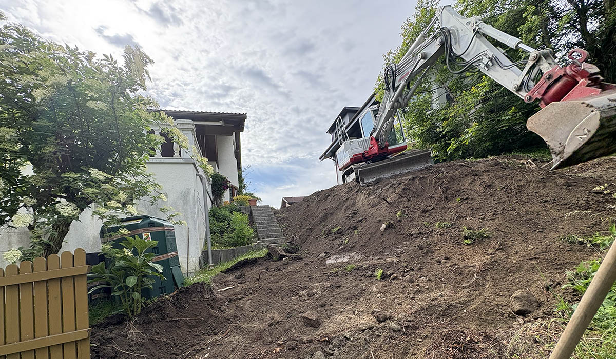 Erdbewegung für Haus- und Gartenprojekte in Tirol